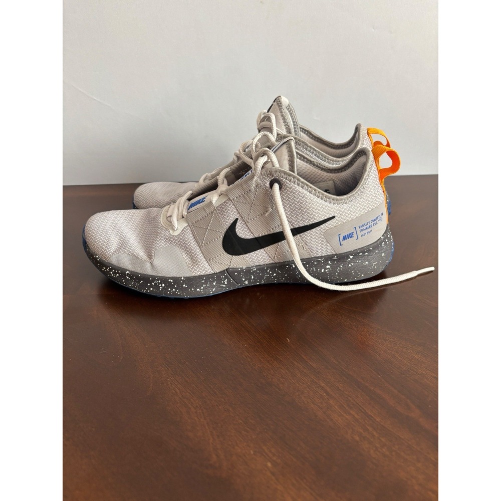 Nike Varsity Compete TR 2 Size 10.5 Men AT1239-004